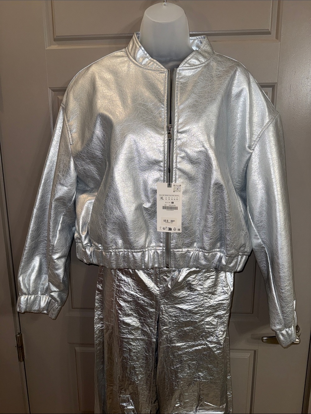NWT Zara Metallic Silver Cropped Bomber Jacket Standup Collar